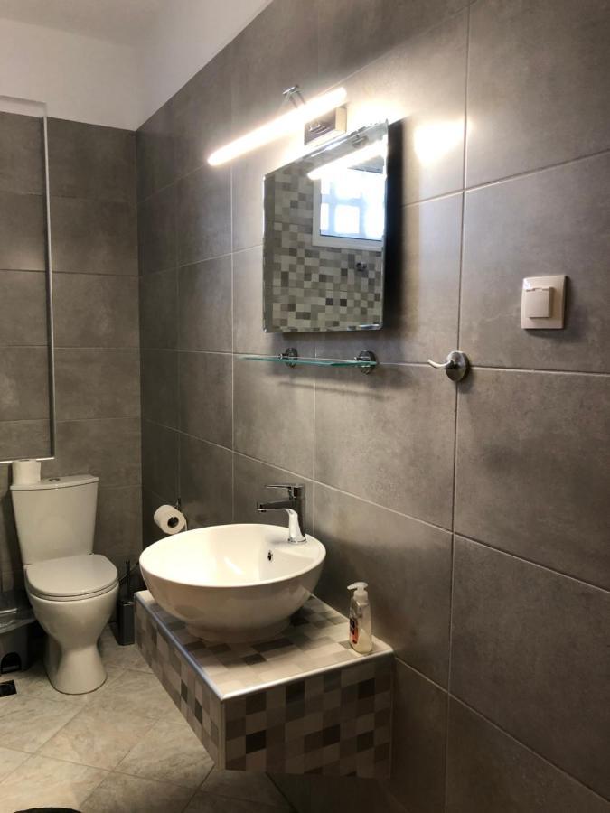 Vasilevi Studios Nea Kallikrateia Buitenkant foto